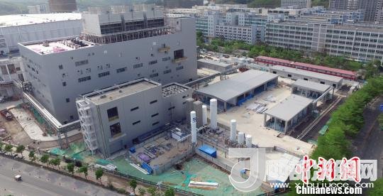 全球首條類六代全柔性顯示屏大規(guī)模量產線在深圳投產