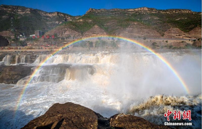 q20cap56.jpg df6eb04c207b0732679234a1079b44c7.jpeg