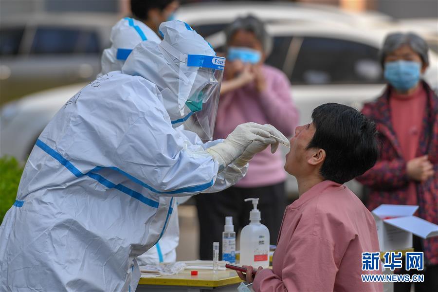 （新華全媒頭條·兩會(huì)精神看落實(shí)·圖文互動(dòng)）（5）整體謀劃、系統(tǒng)升級(jí)、全面提升——落實(shí)全國(guó)兩會(huì)精神織牢織密公共衛(wèi)生防護(hù)網(wǎng)