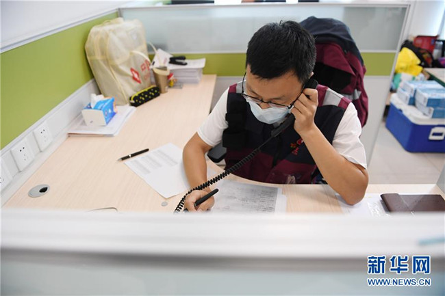 （新華全媒頭條·圖文互動）（2）首都再戰(zhàn)“疫”，難忘40天——寫在北京應急響應級別降級之際