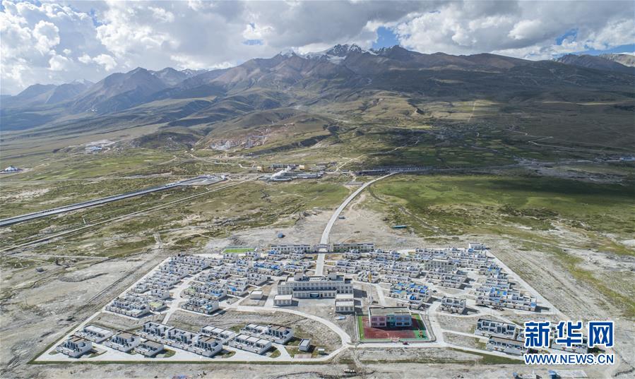 （新華全媒頭條·走向我們的小康生活·圖文互動）（1）扎西德勒，我們的新家園——西藏易地扶貧搬遷搬出幸福美好新生活
