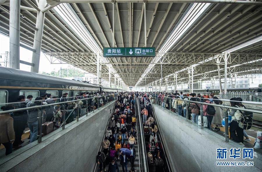 (新華全媒頭條·圖文互動)(2)海納百川共揚帆——黨的十九大以來以習近平同志為核心的黨中央引領(lǐng)中國高水平對外開放紀實